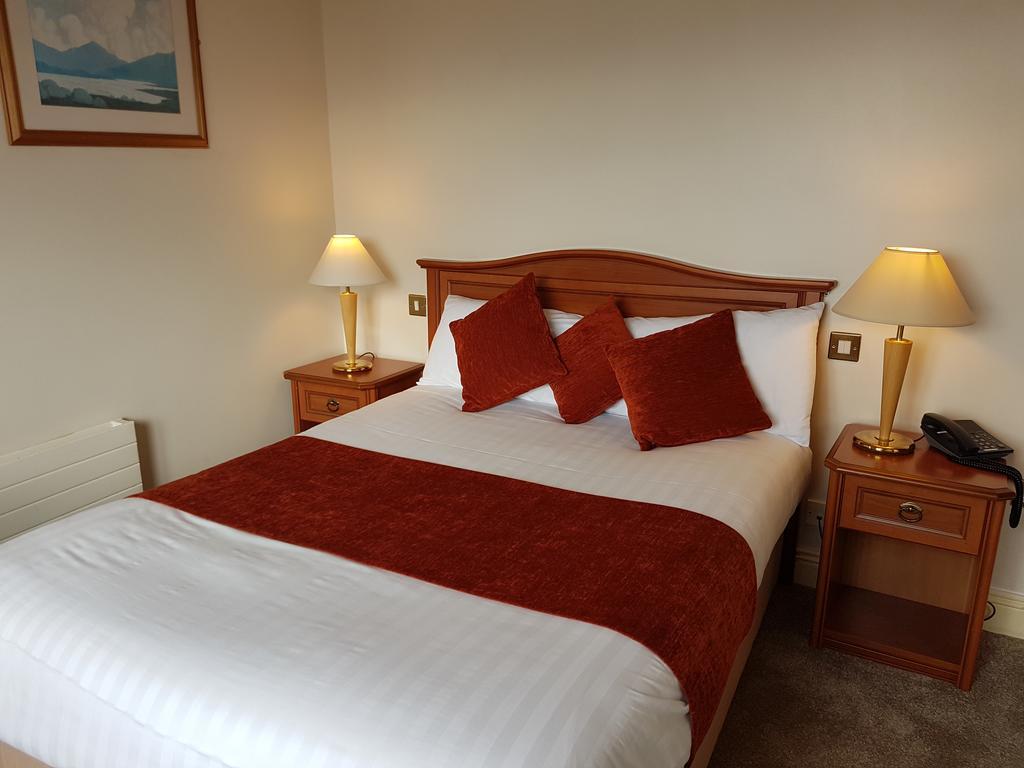 An Cruiscin Lan Hotel Spiddal Luaran gambar